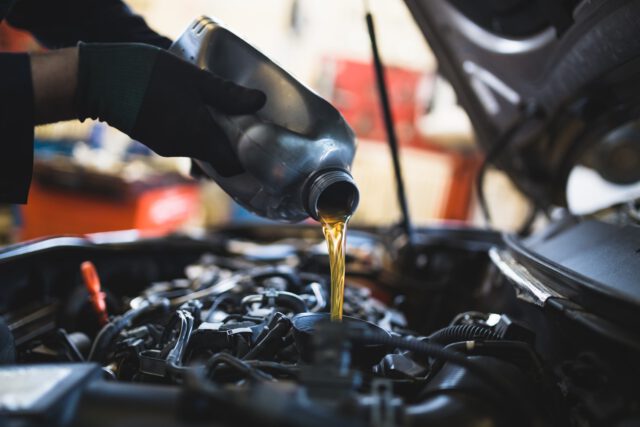 oil-change-car-isnautocare